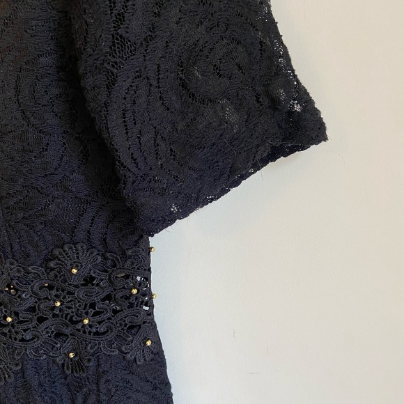 XHILARATION BLACK LACE SHORT SLEEVE MINI DRESS, SIZE MEDIUM - Picture 4 of 9